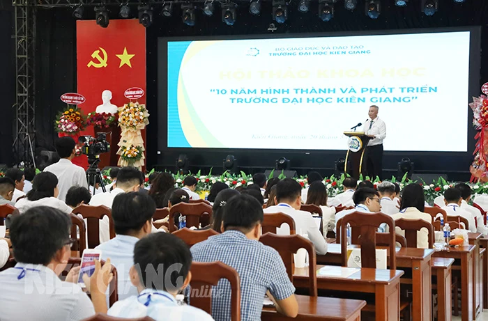 Hội thảo khoa học “10 năm hình thành và phát triển Trường Đại học Kiên Giang”